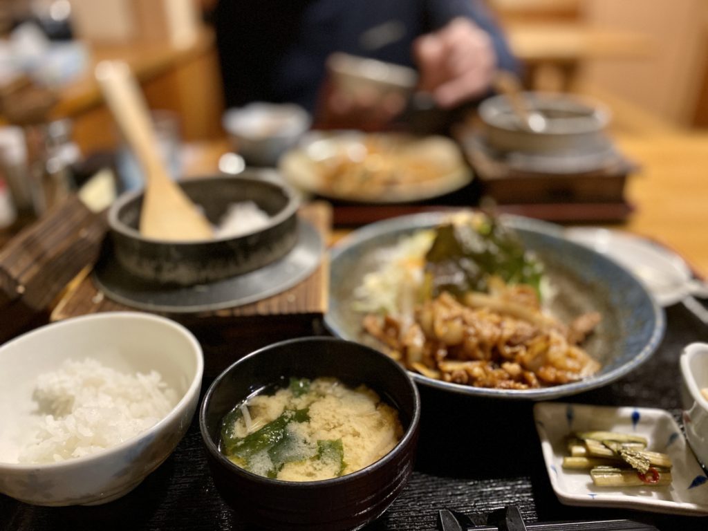 焼き味噌鍋　所JAPAN　レシピ